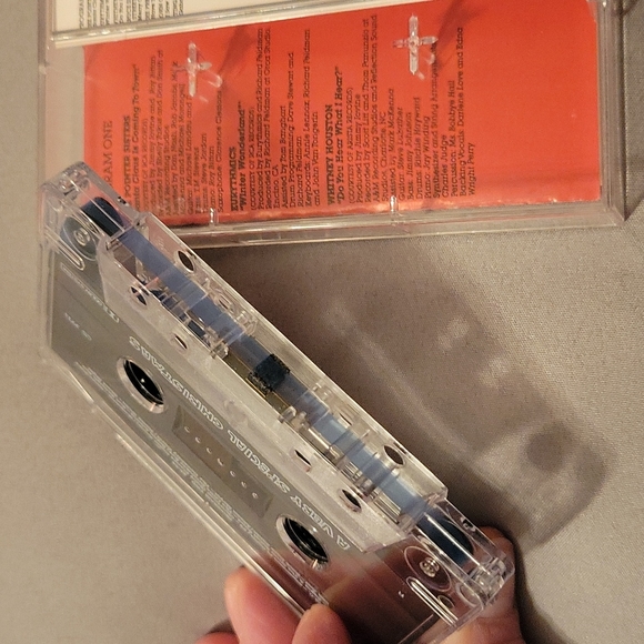 "A Very Special Christmas" | Vintage Audio Cassette - Picture 4 of 9